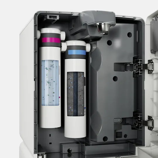 Geöffneter Kärcher Wasserspender WPD 70 mit Active-Pure- und Hy-Protect-Filterkartusche